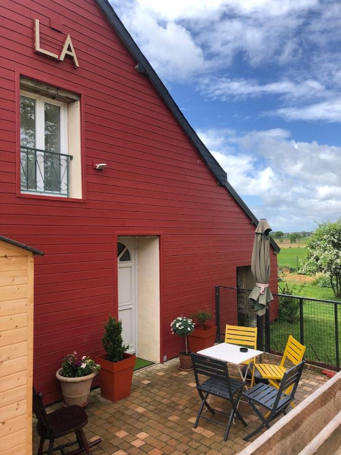 Gite La Maison La Saint-Aubin-d'Aubigne Екстериор снимка