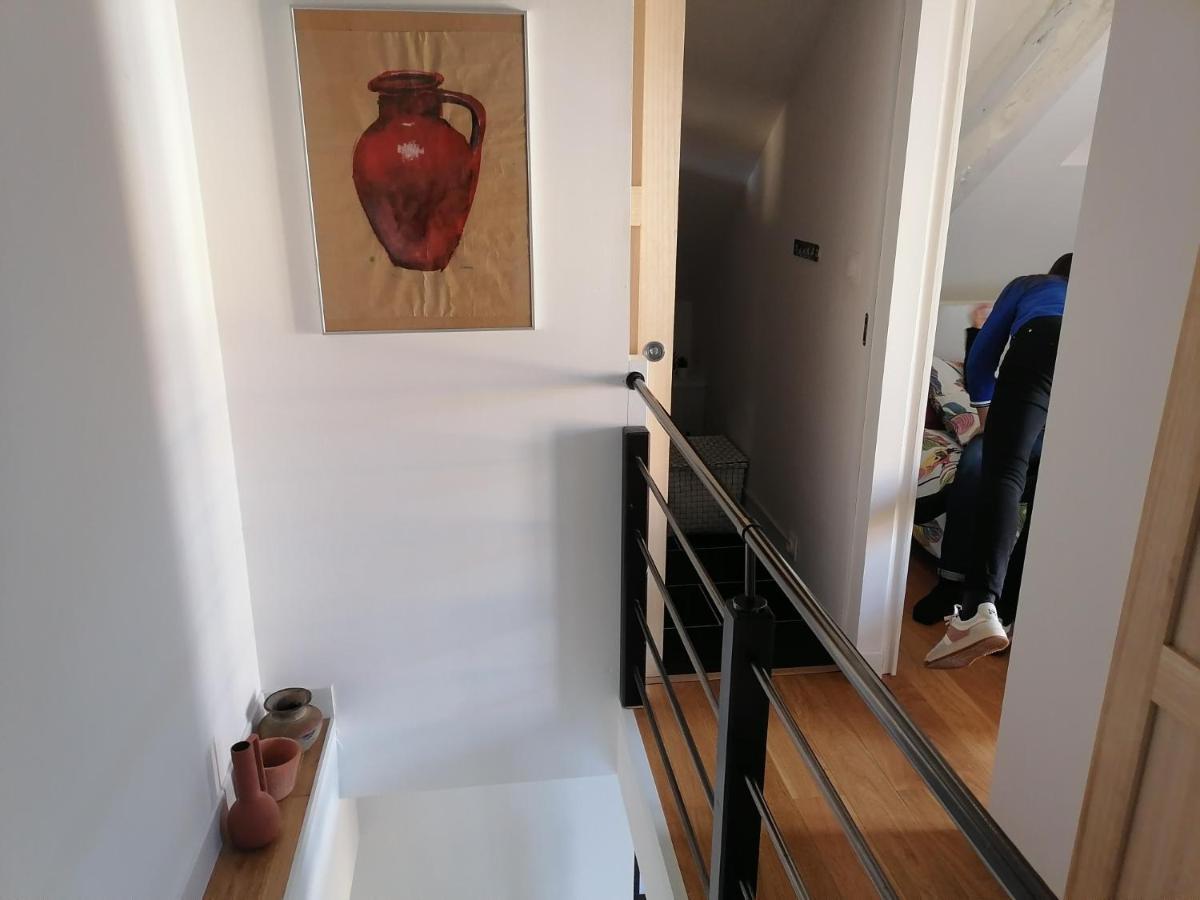Gite La Maison La Saint-Aubin-d'Aubigne Екстериор снимка